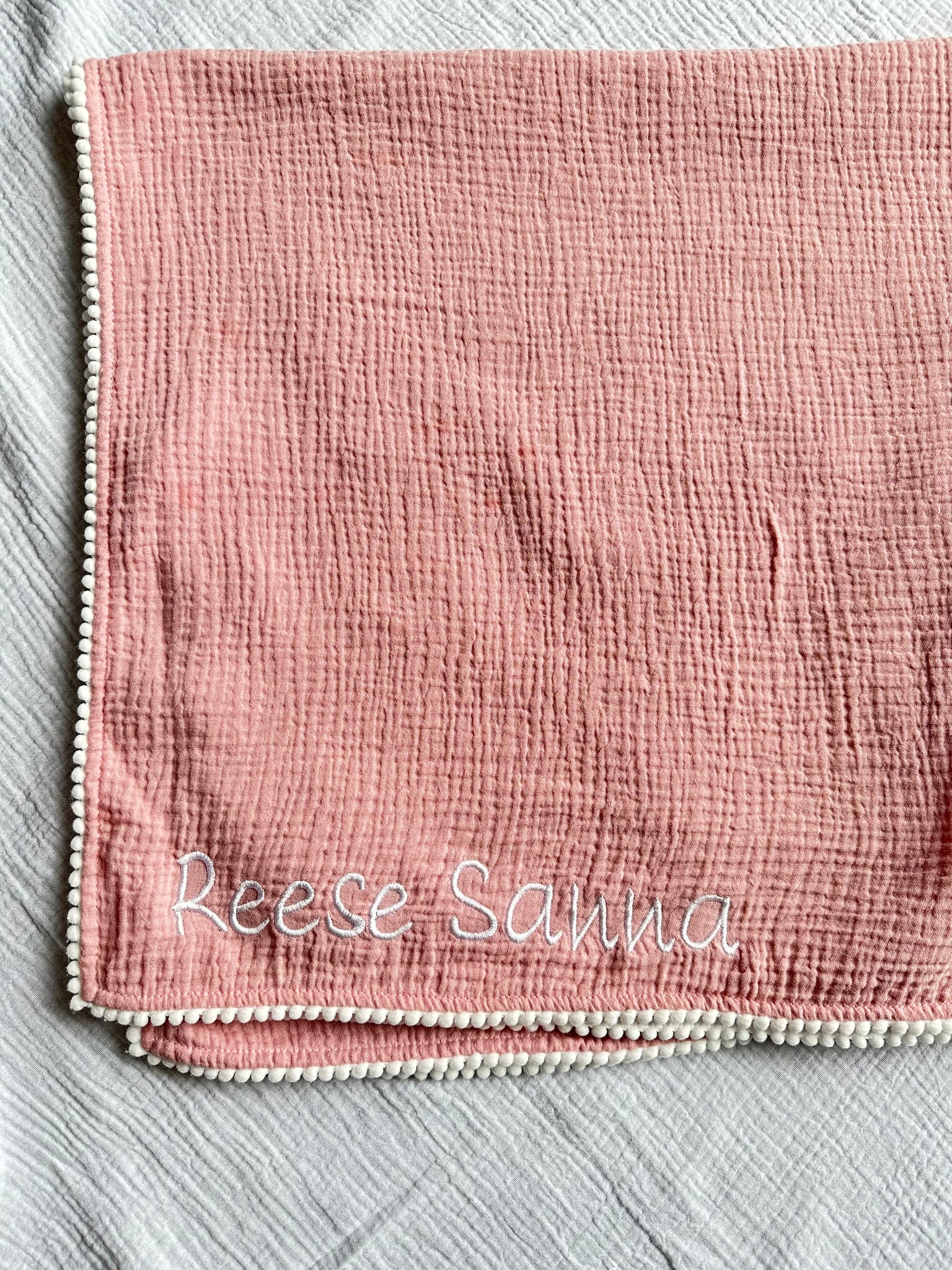 Embroidered Washcloth Set